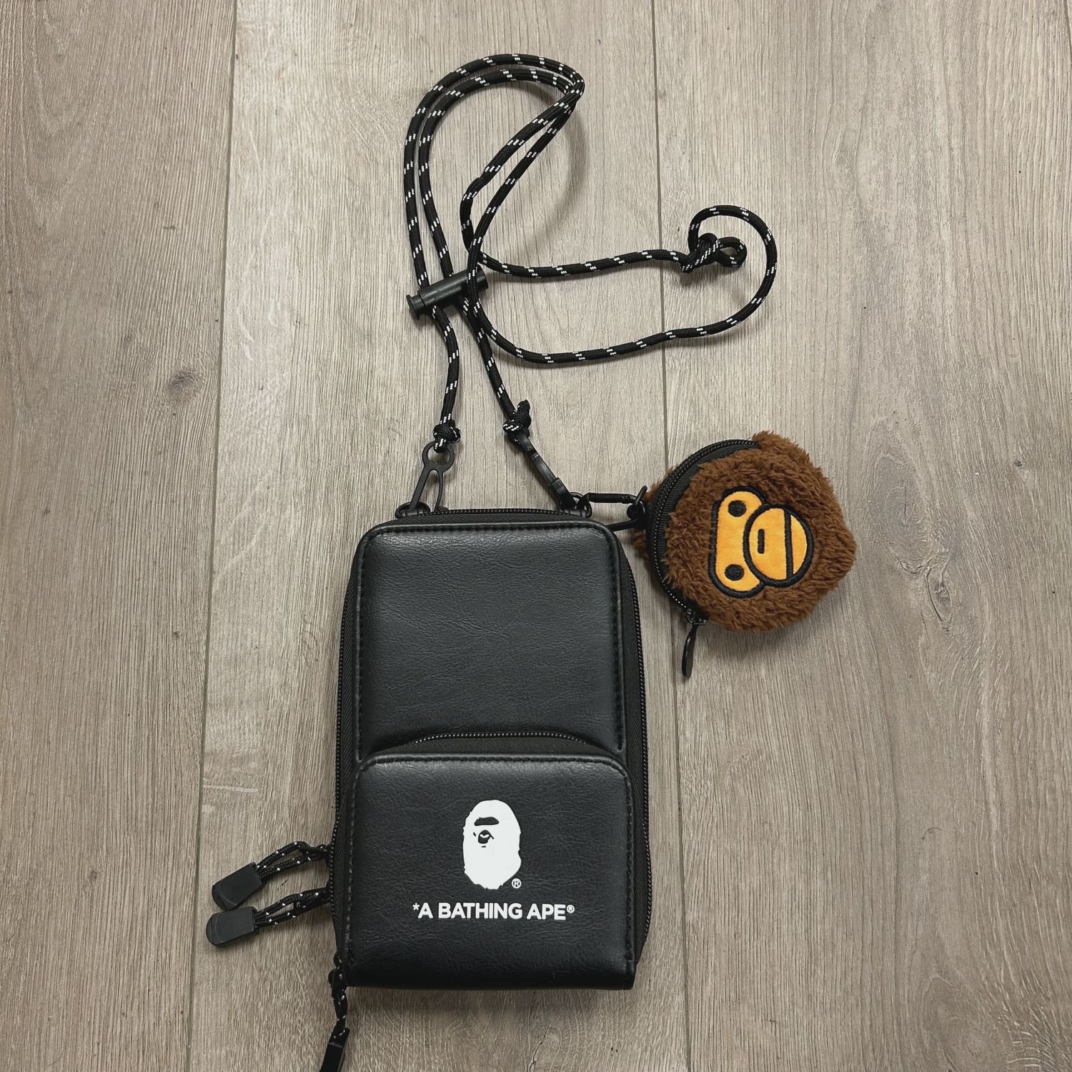 BAPE KIDS A Bathing Ape Mini Shoulder Bag &amp; MILO Pouch Black • Pre-Owned [1959]