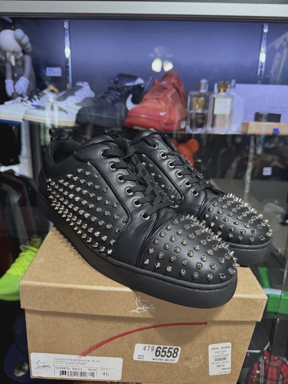 Christian Louboutin Spikes Black • Pre-Owned [2596]