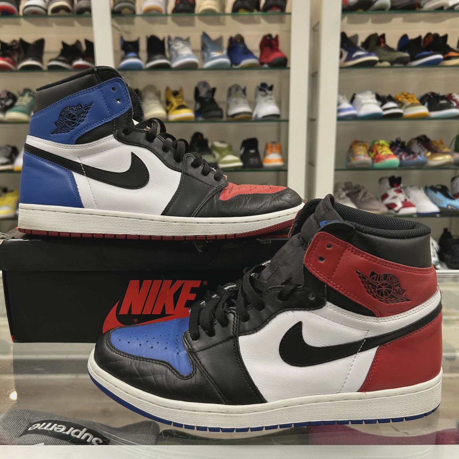Air Jordan 1 Retro Top 3 • Pre-Owned [1471]
