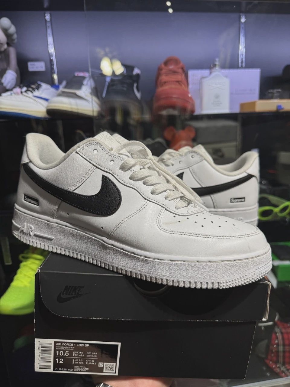 Nike Air Force 1 Low Supreme White Black • Pre-Owned [1072]