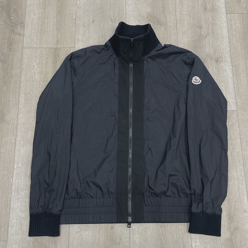Moncler windbreaker • Pre-Owned [1743]
