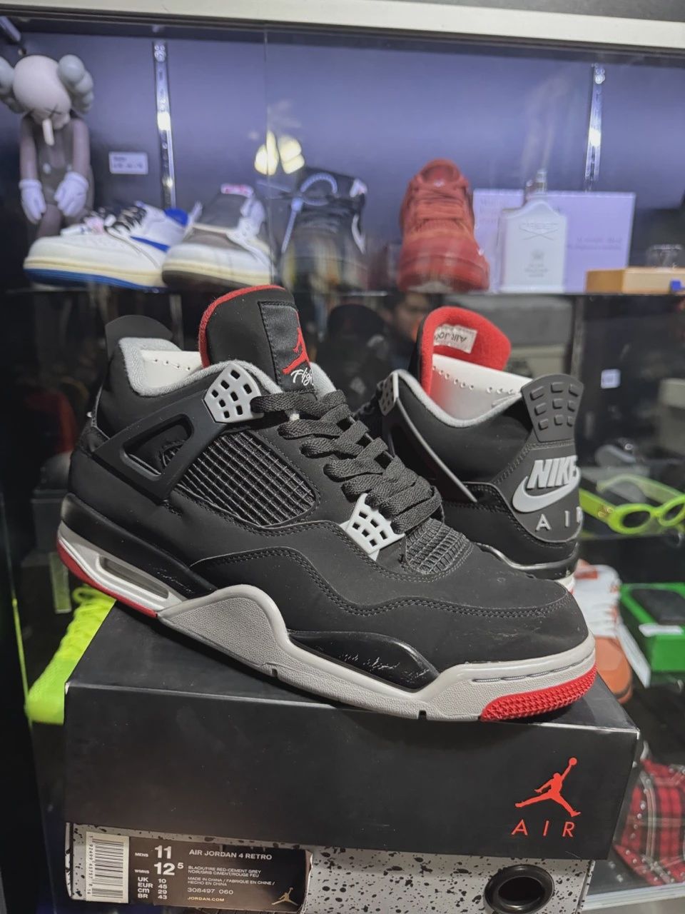 Air Jordan 4 Retro Black Red (2019) • Pre-Owned [0041]