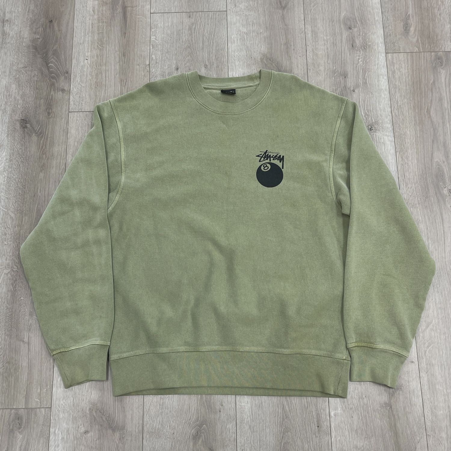 Stussy 8 ball sweater • Pre-Owned [3721]