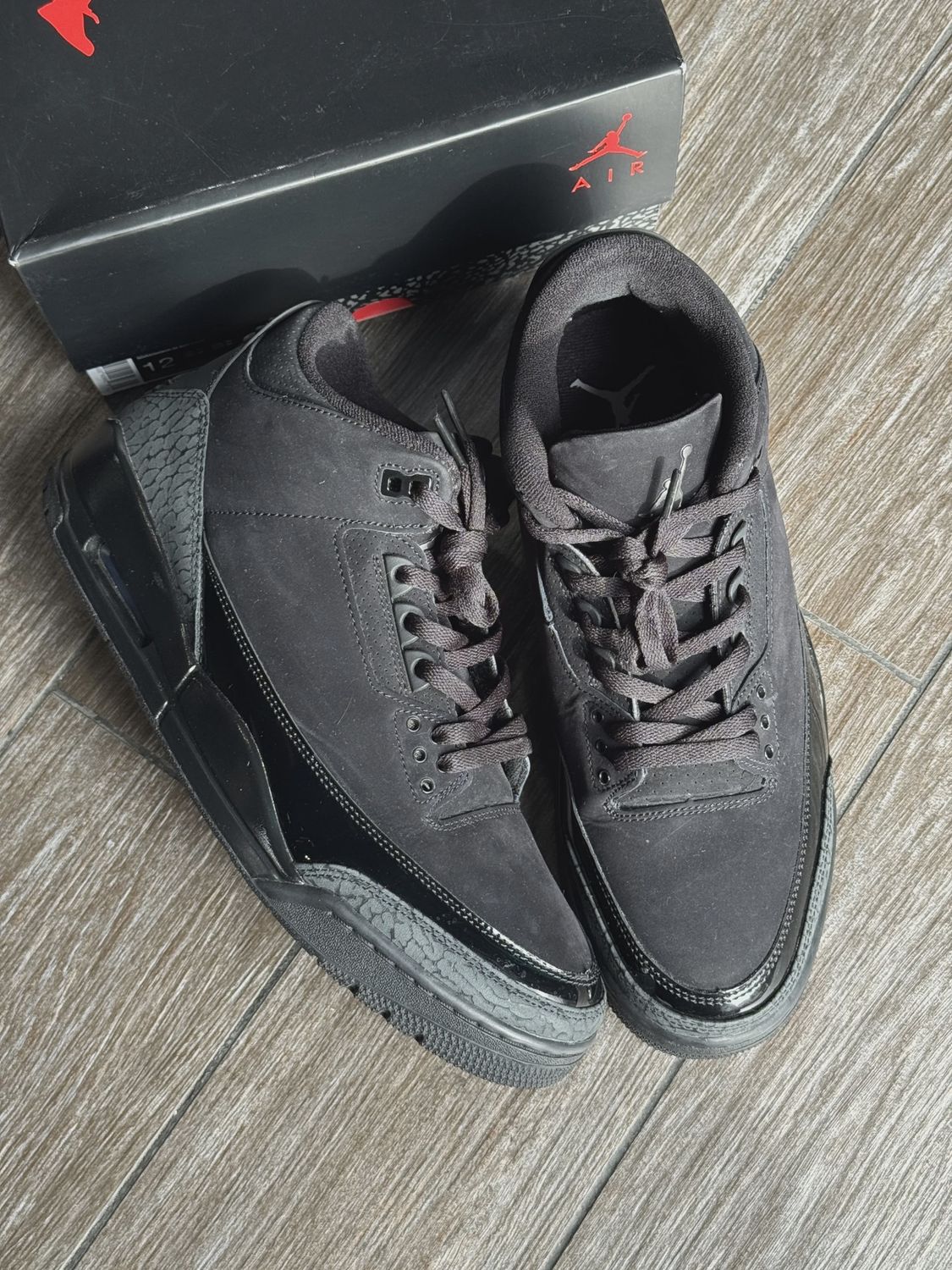 Air Jordan 3 Retro Black Cat (2025) • Pre-Owned [5487]