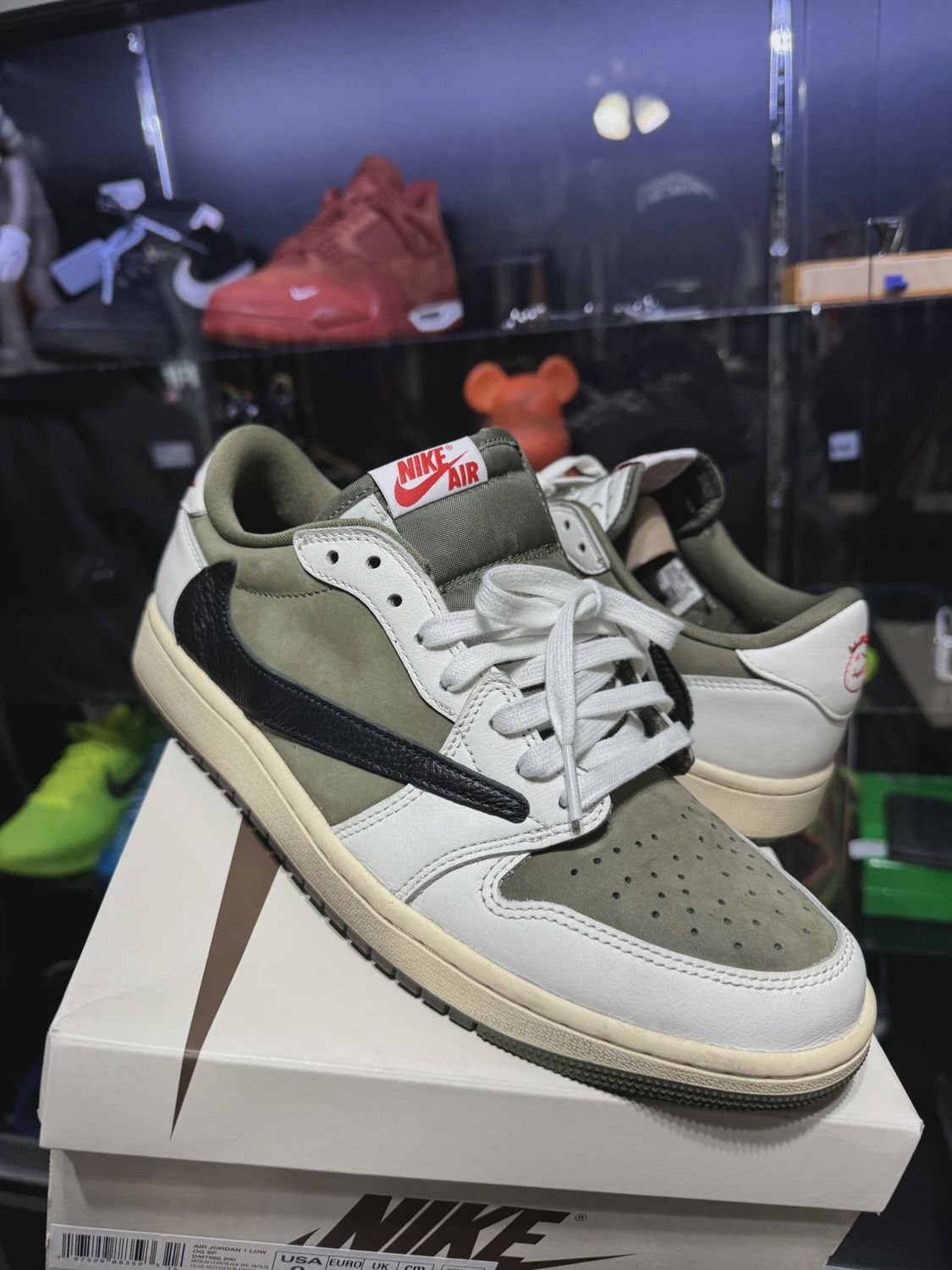 Air Jordan 1 Retro Low Original SP Travis Scott Medium Olive • Pre-Owned [9105]