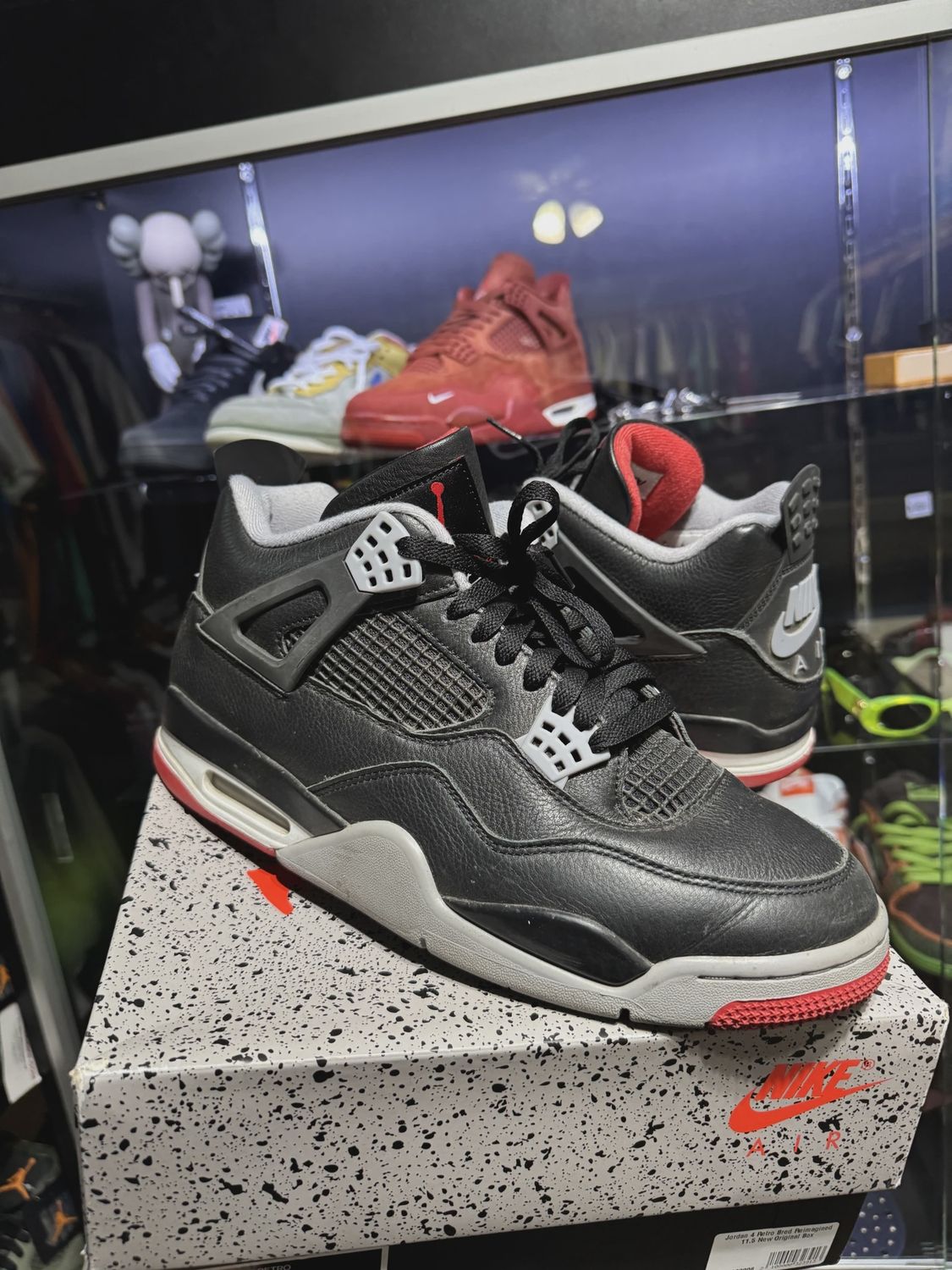 Air Jordan 4 Retro Black Red Reimagined • Pre-Owned [6368]