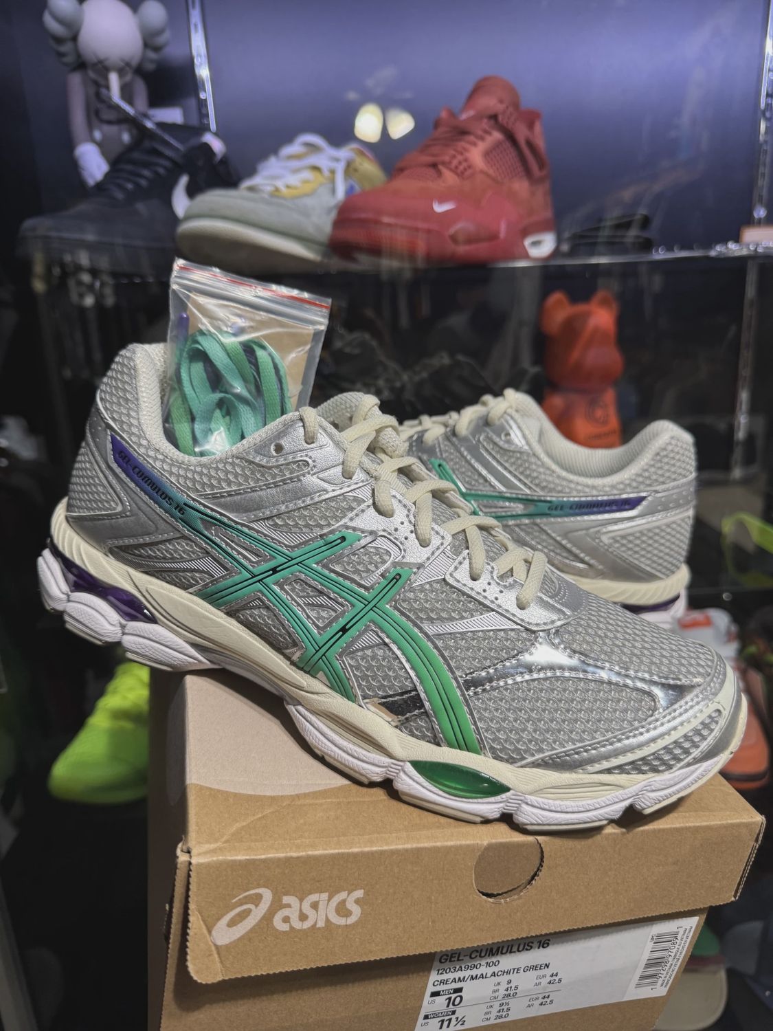 ASICS Gel-Cumulus 16 Tomo Summit Exclusive Cream Malachite Green • Pre-Owned [4773]