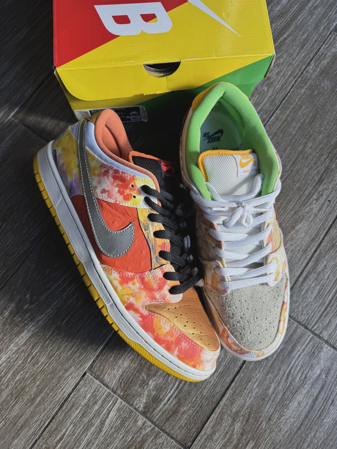 Nike SB Dunk Low Street Hawker (2021) • Pre-Owned [1782]