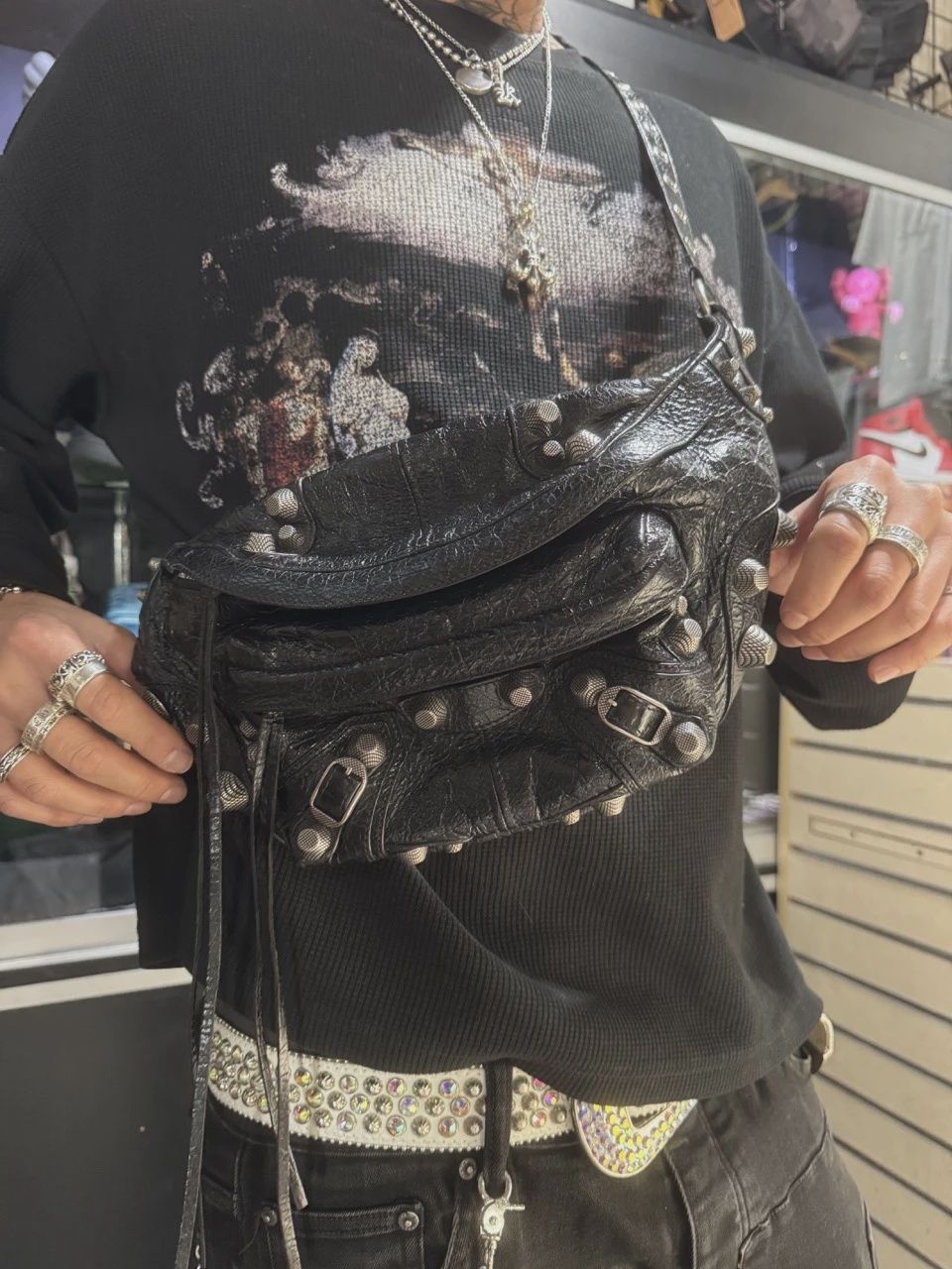 Balenciaga Le Carole Leather Handbag • Pre-Owned [3743]