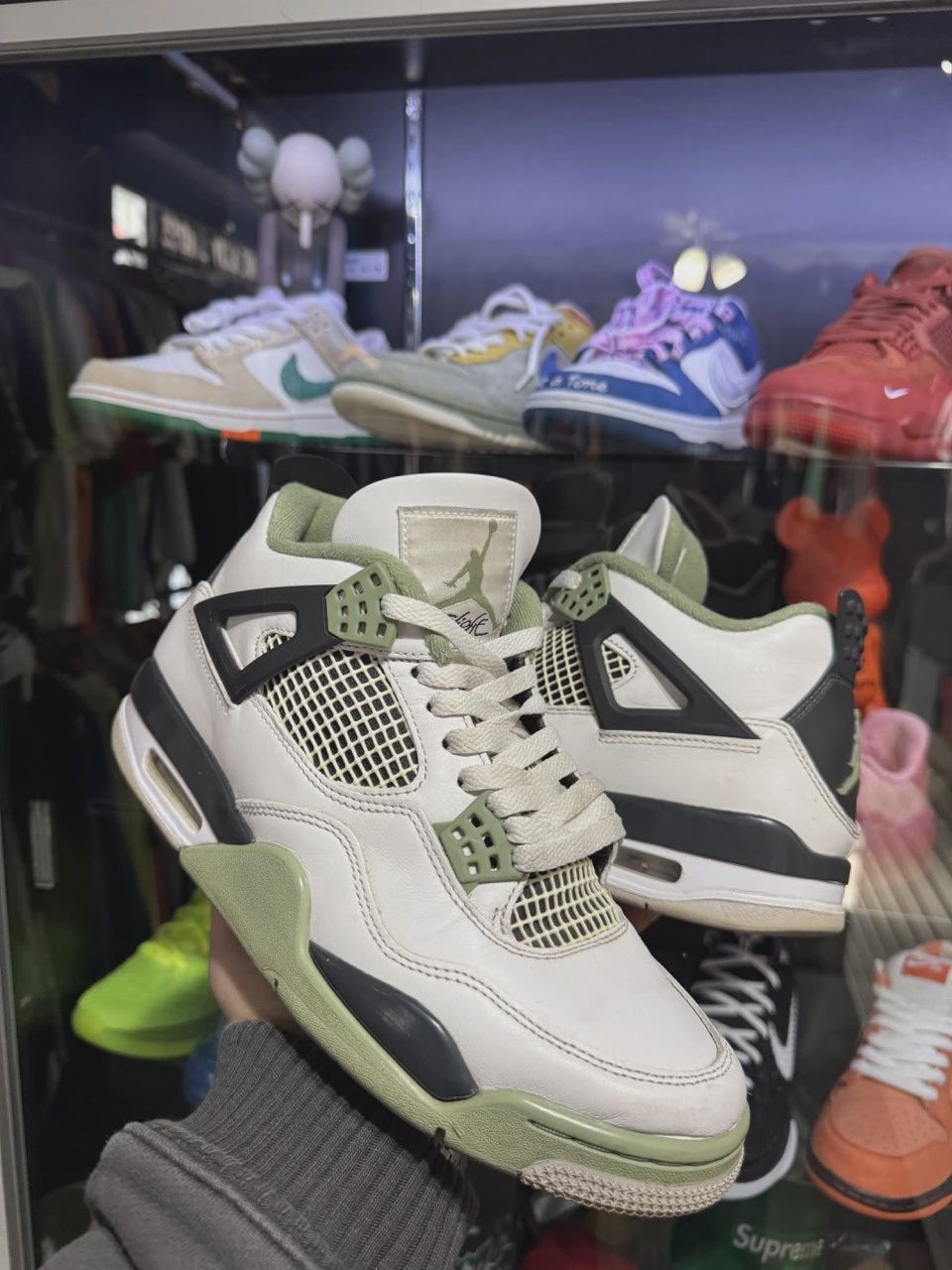 Air Jordan 4 Retro Seafoam (Women's) • Pre-Owned [5255]