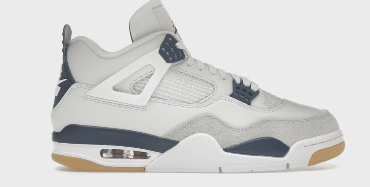 Air Jordan 4 Retro SB Navy • Brand New [8397]