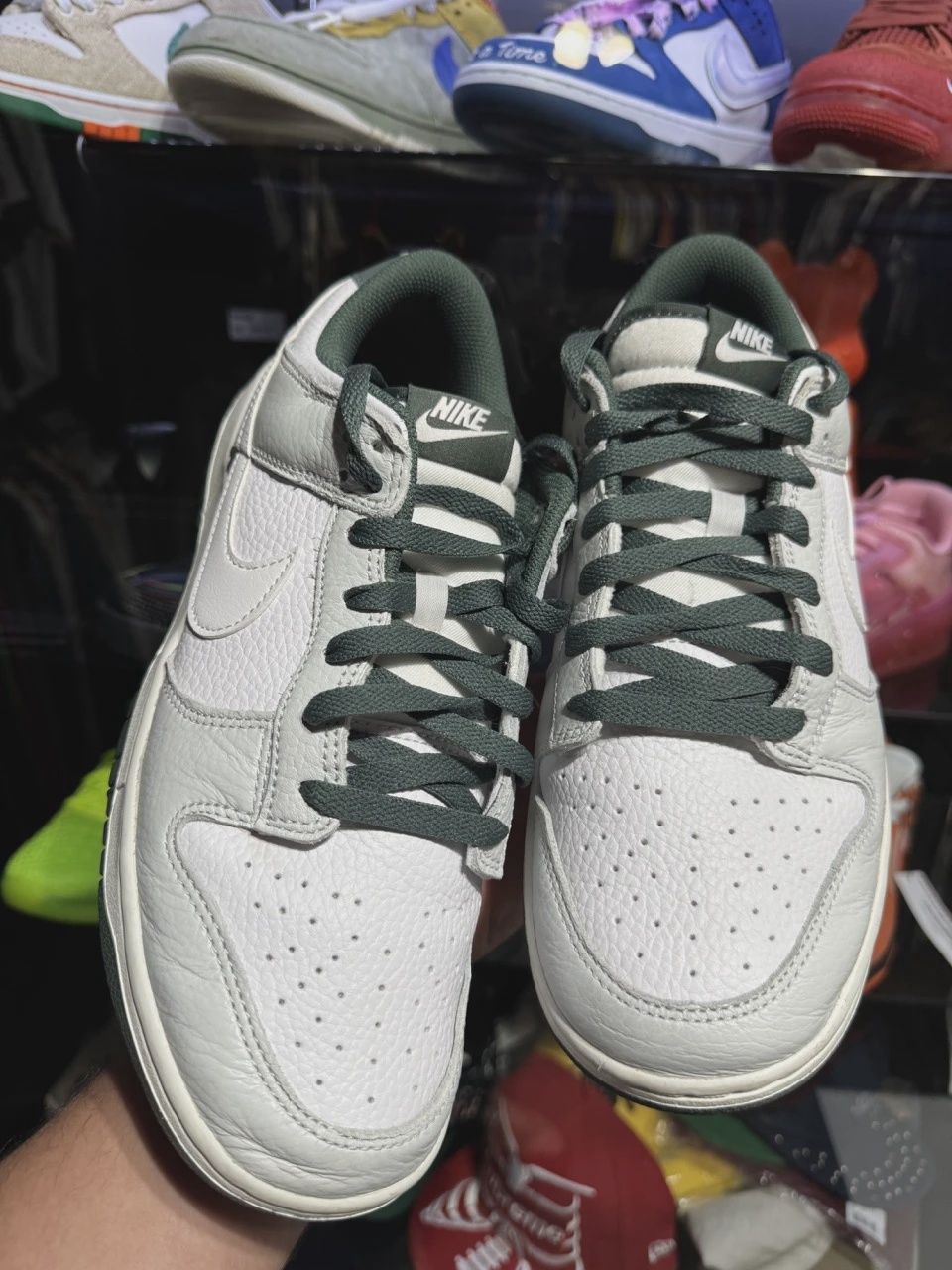 Nike Dunk Low Retro SE Photon Dust Vintage Green • Pre-Owned [1620]