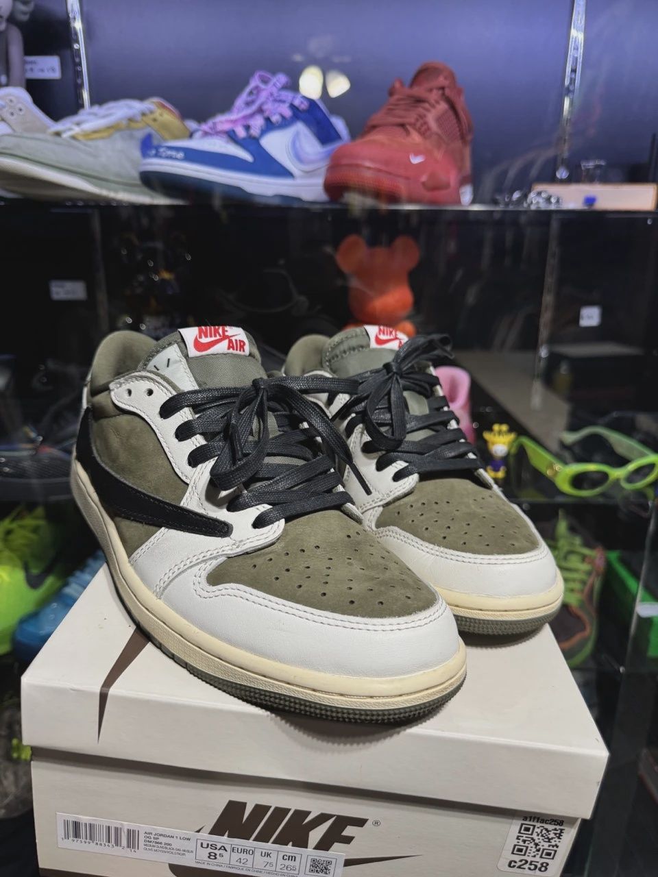 Air Jordan 1 Retro Low Original SP Travis Scott Medium Olive • Pre-Owned [0682]
