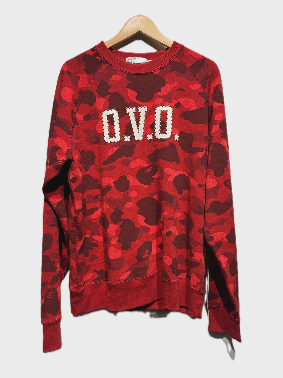 BAPE  x OVO Red Camo Print Crewneck size XL • Pre-Owned [2480]
