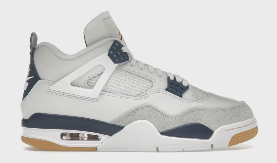 Air Jordan 4 Retro SB Navy • Pre-Owned [4253]