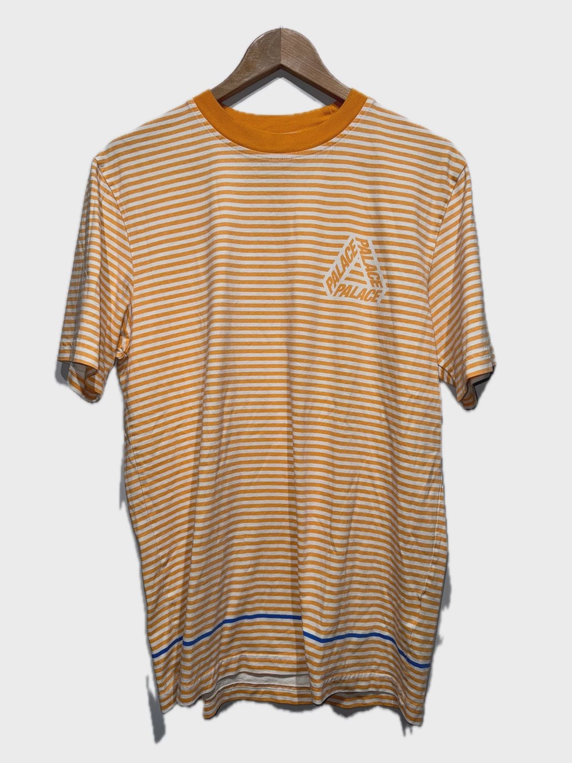 Palace Orange Striped Tee size Medium • Pre-Owned [0697]