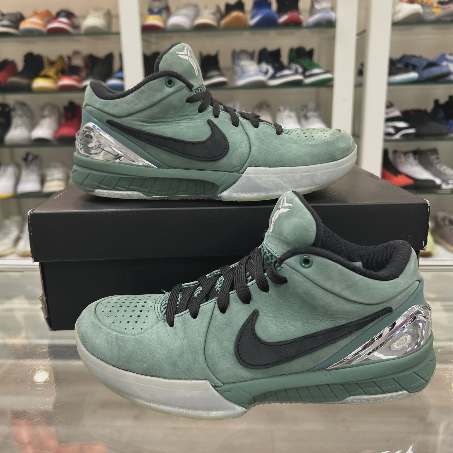 Nike Kobe 4 Protro Girl Dad • Pre-Owned [6666]