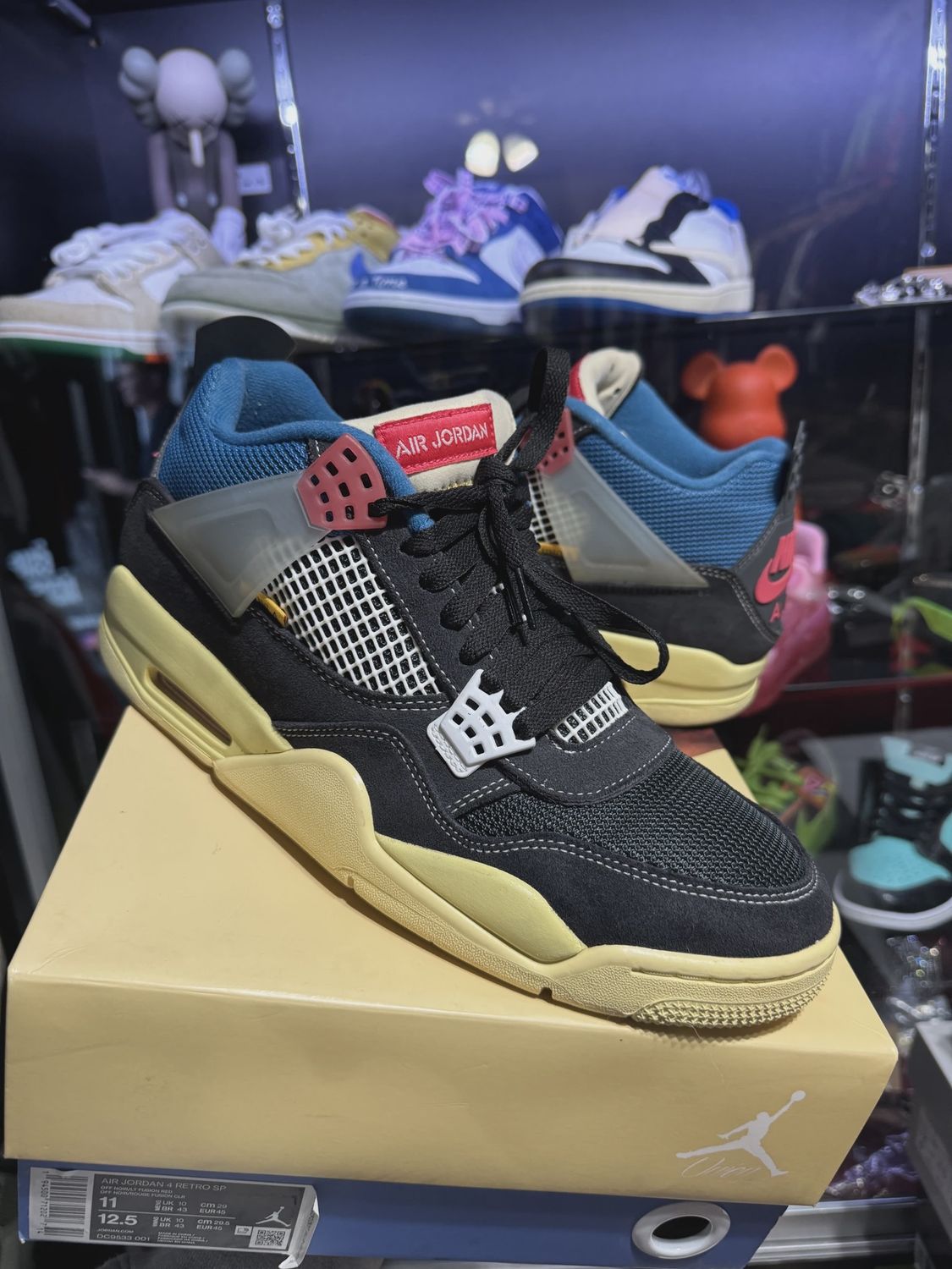 Air Jordan 4 Retro Union Off Noir • Pre-Owned [8151]