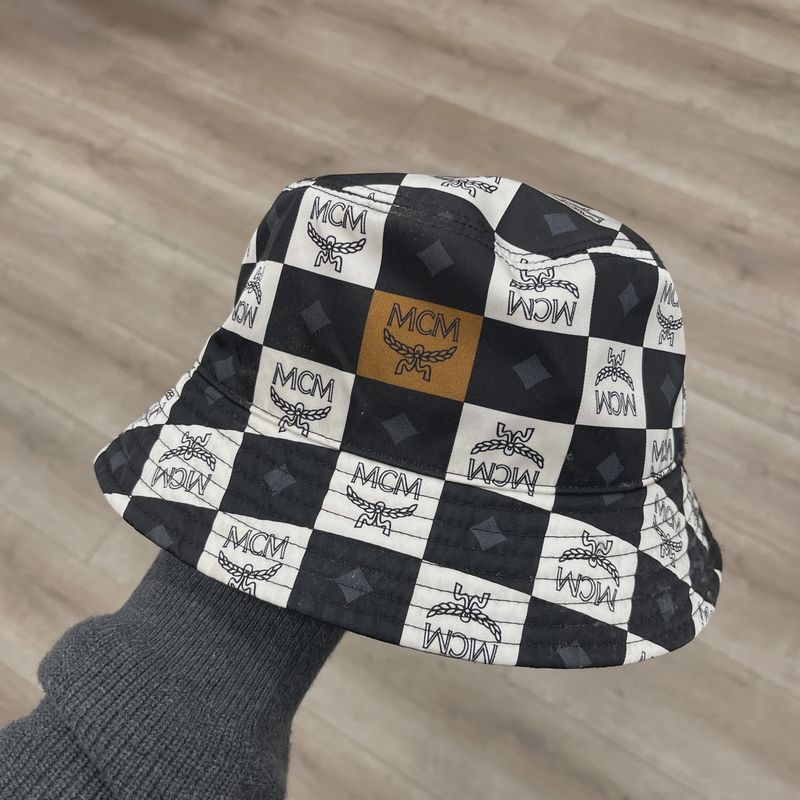 Mcm Black/White Check Bucket Hat • Pre-Owned [5178]