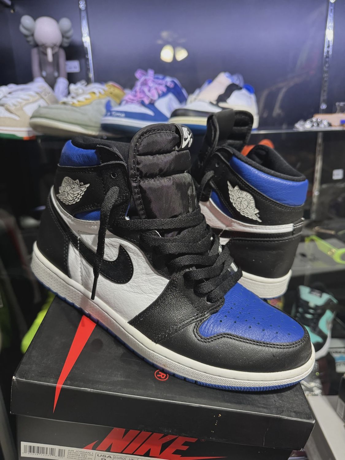 Air Jordan 1 Retro High Royal Blue Toe • Pre-Owned [5680]