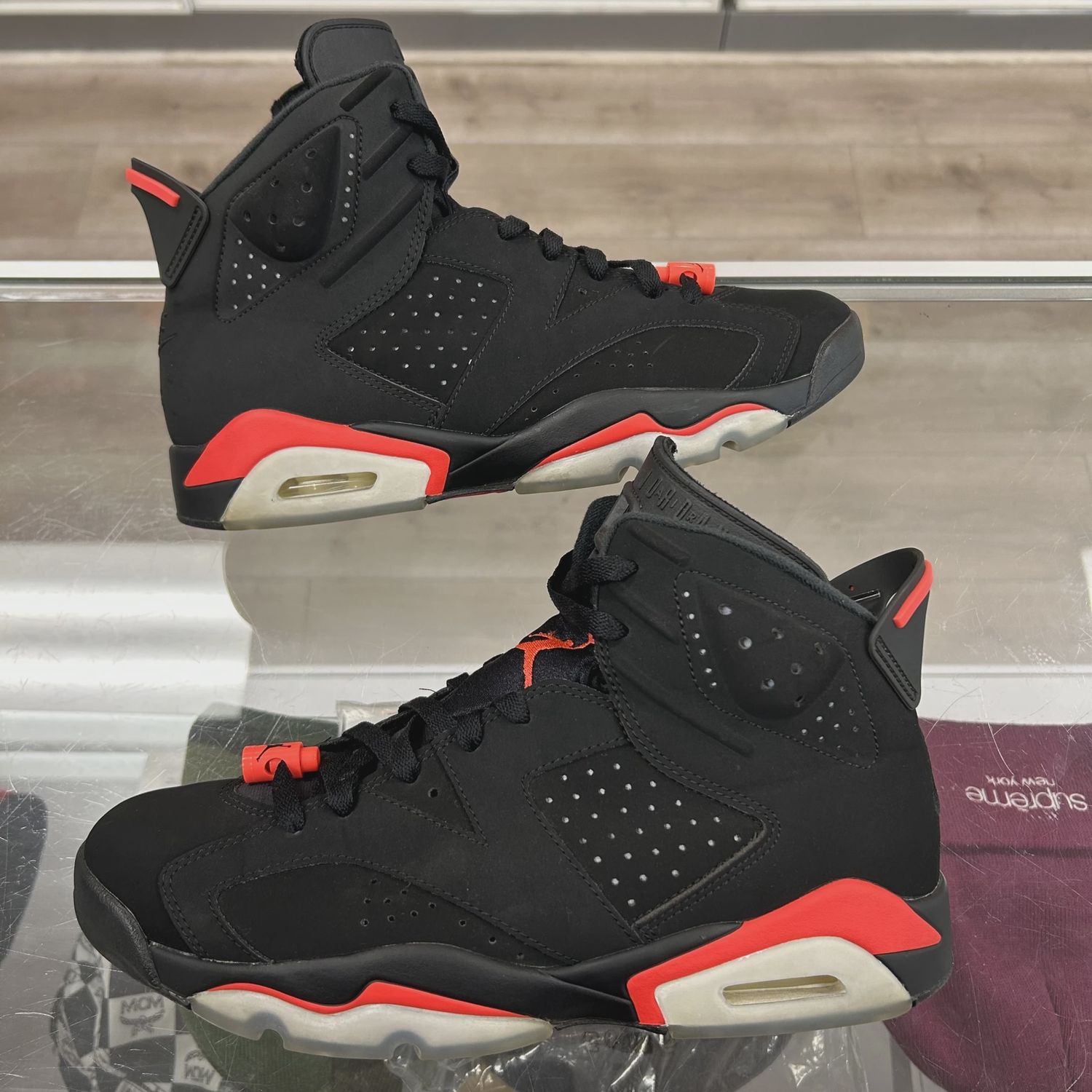Air Jordan 6 Retro Black Infrared (2019) NO BOX • Pre-Owned [8730]