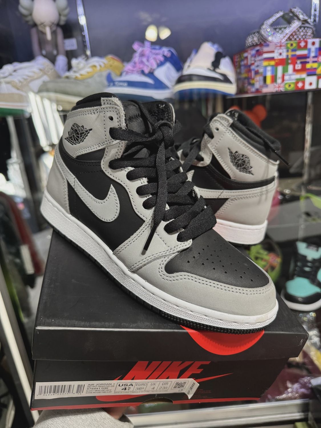 Air Jordan 1 Retro High Shadow 2.0 (Grade School) • Pre-Owned [7038]