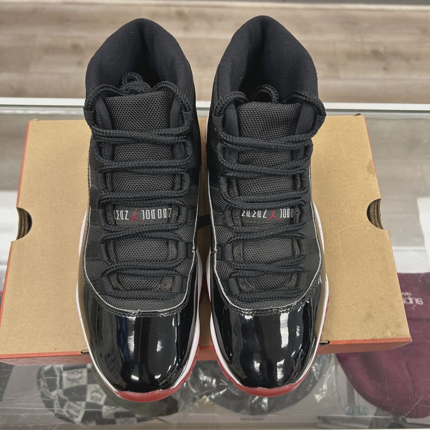 Jordan 11 Retro Playoffs Bred (2019) • Pre-Owned [4949]