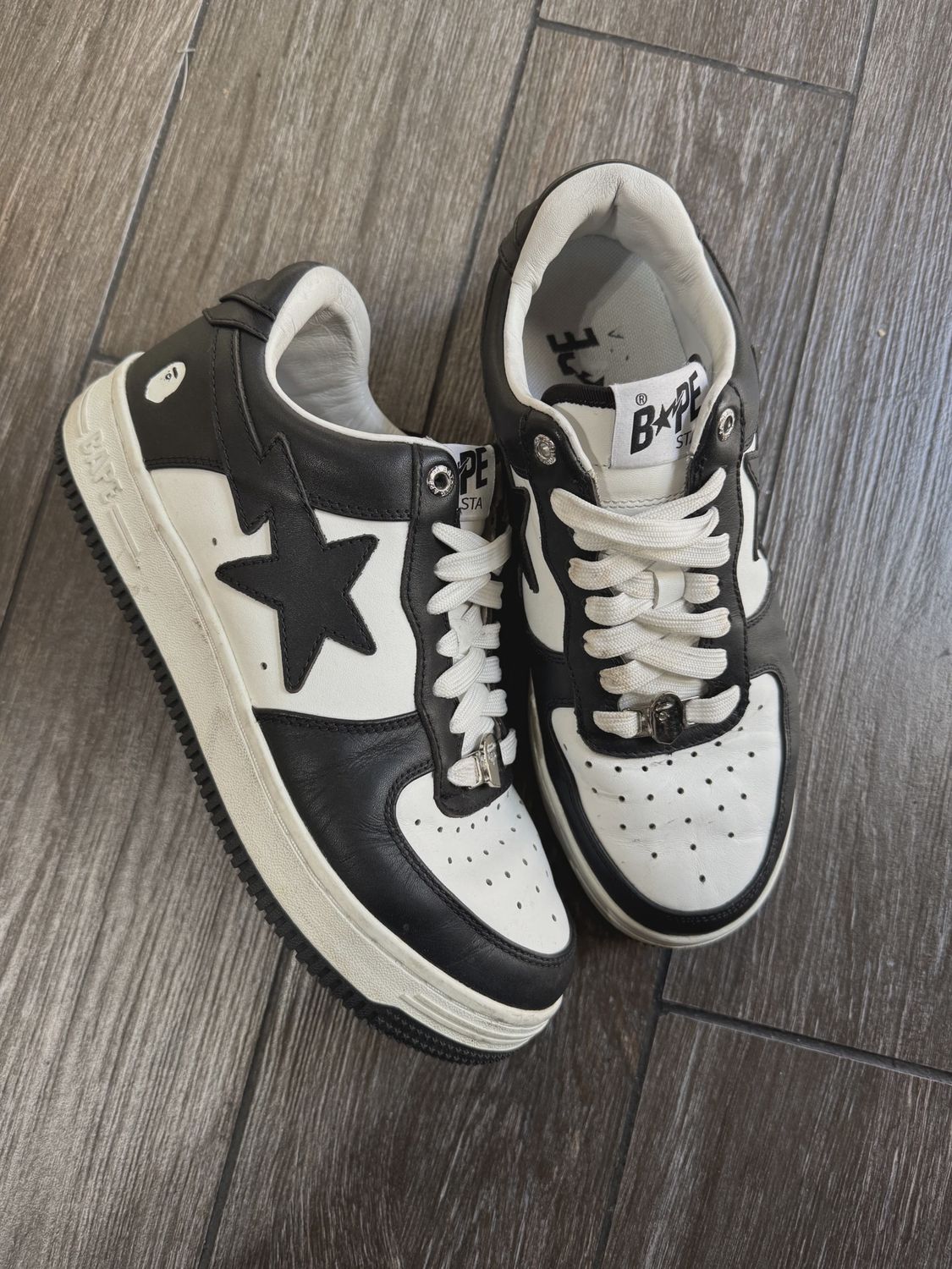 Bapesta Black and White • Pre-Owned [0976]