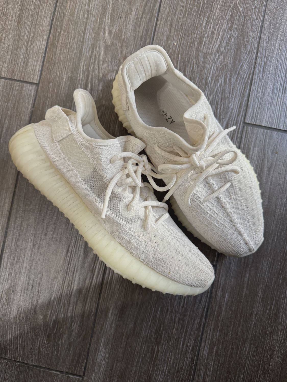 adidas Yeezy Boost 350 V2 Bone • Pre-Owned [2380]