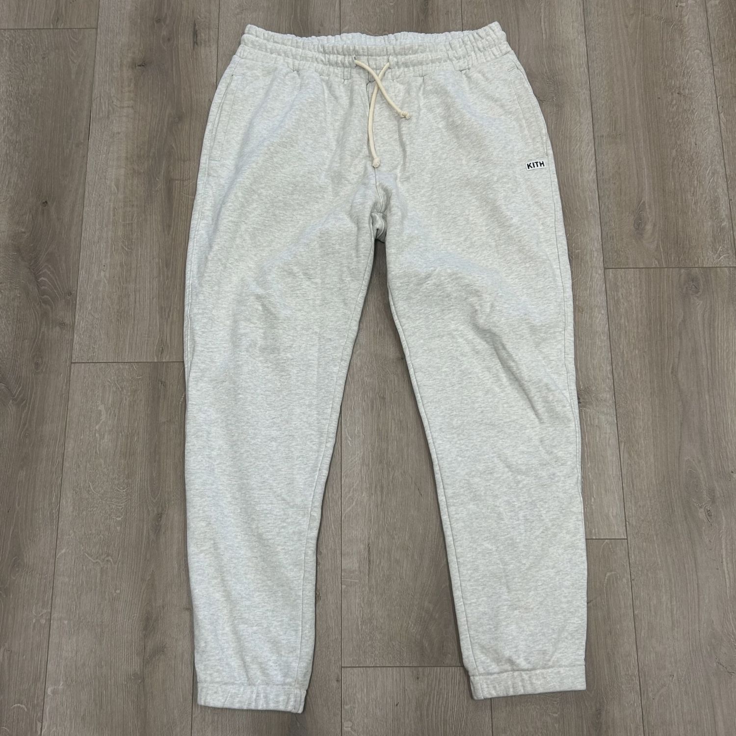 Kith Grey / Cream Sweatpants • Pre-Owned [8858]