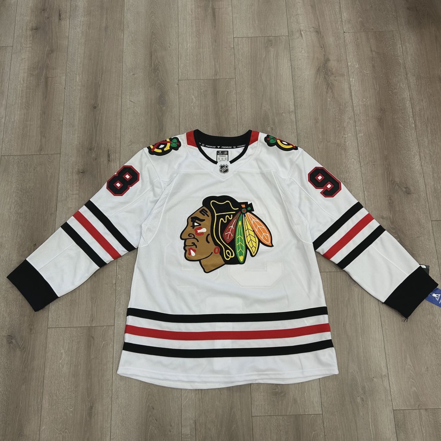 Connor Bedard Chicago Blackhawks Mens White Road Premium Hockey Jersey • Brand New [2233]