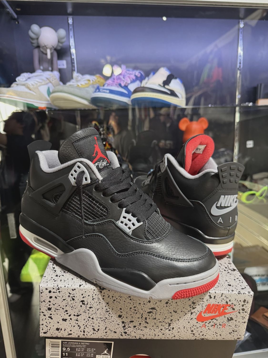 Air Jordan 4 Retro Black Red Reimagined • Pre-Owned [7581]