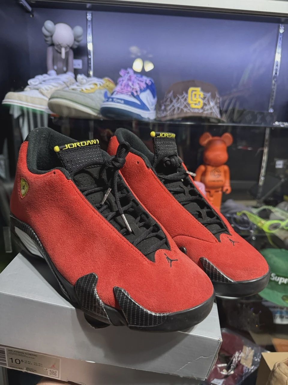 Air Jordan 14 Retro Ferrari (2025) Pre-Owned • Pre-Owned [8322]
