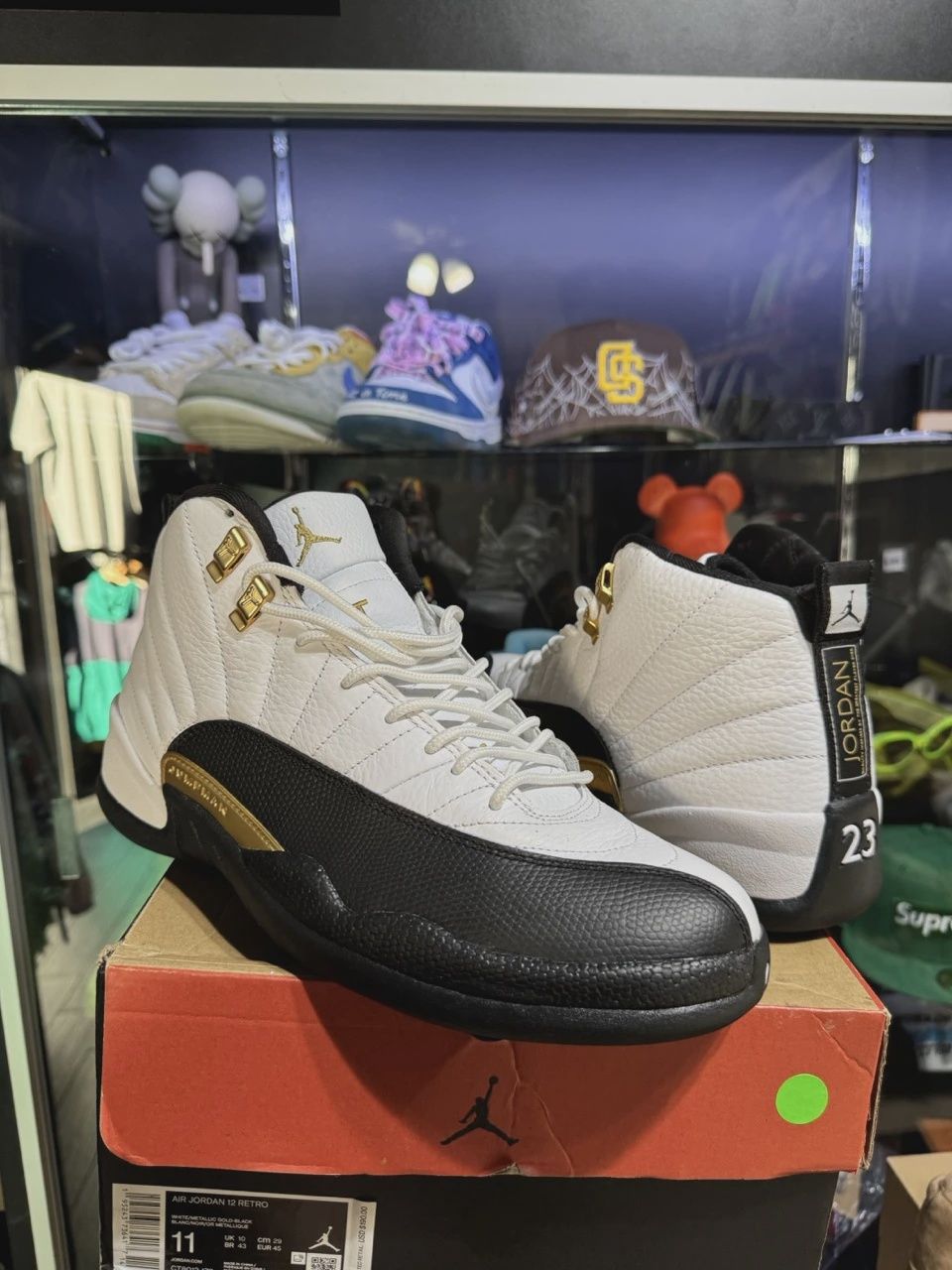 Air Jordan 12 Retro Royalty Taxi - Pre-Owned • Pre-Owned [7495]