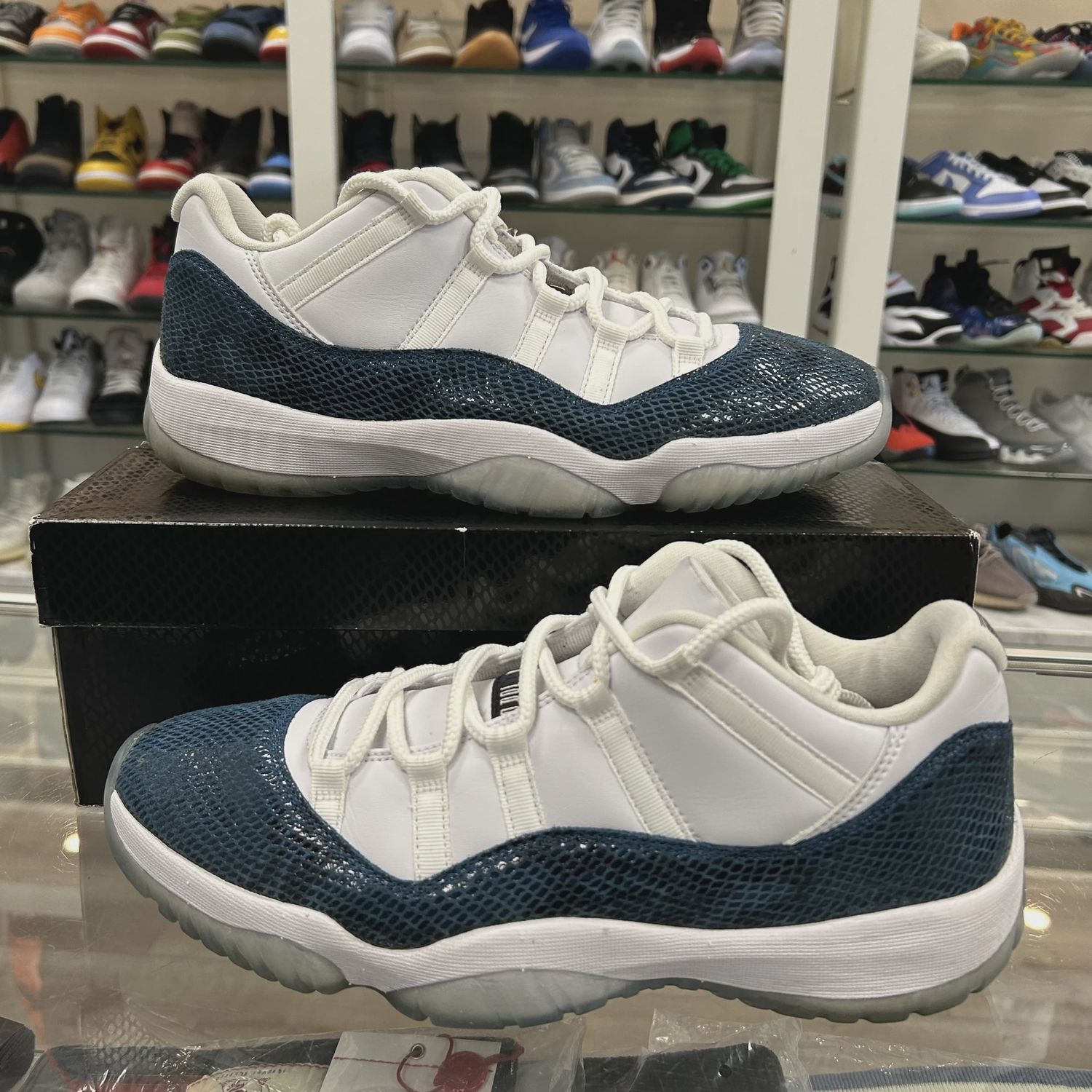 Air Jordan 11 Retro Low Snake Navy (2019) • Pre-Owned [8039]