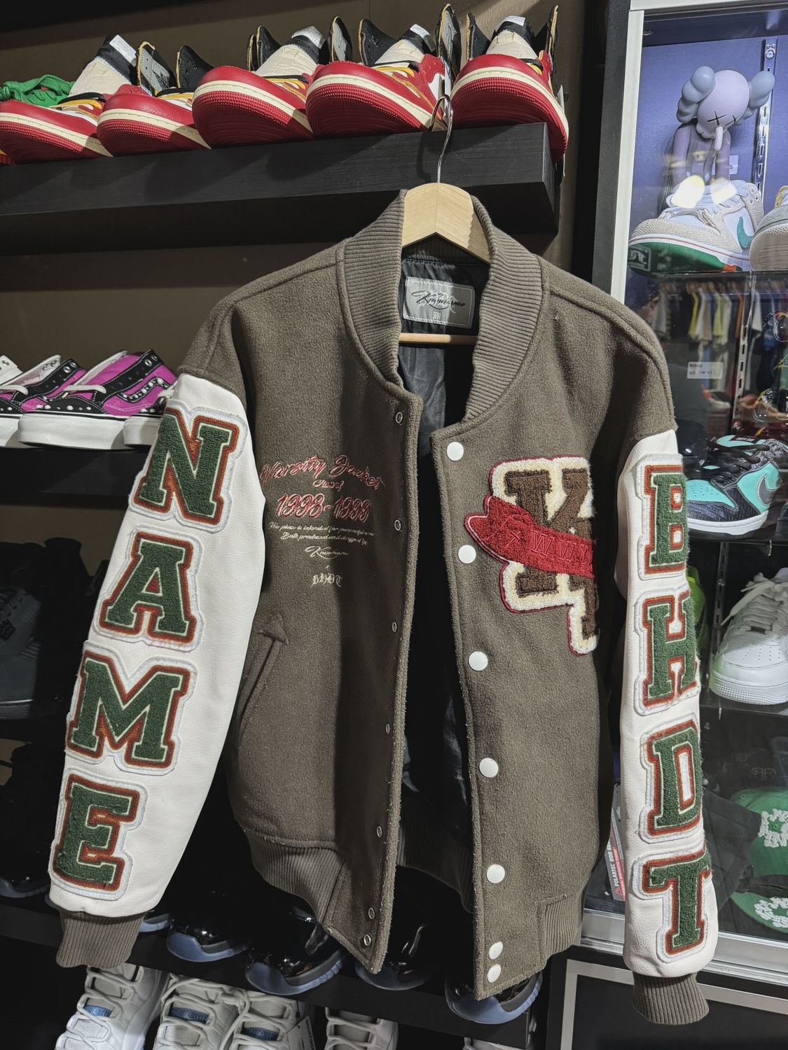 BHDT Varsity Jacket size M • Pre-Owned [5742]