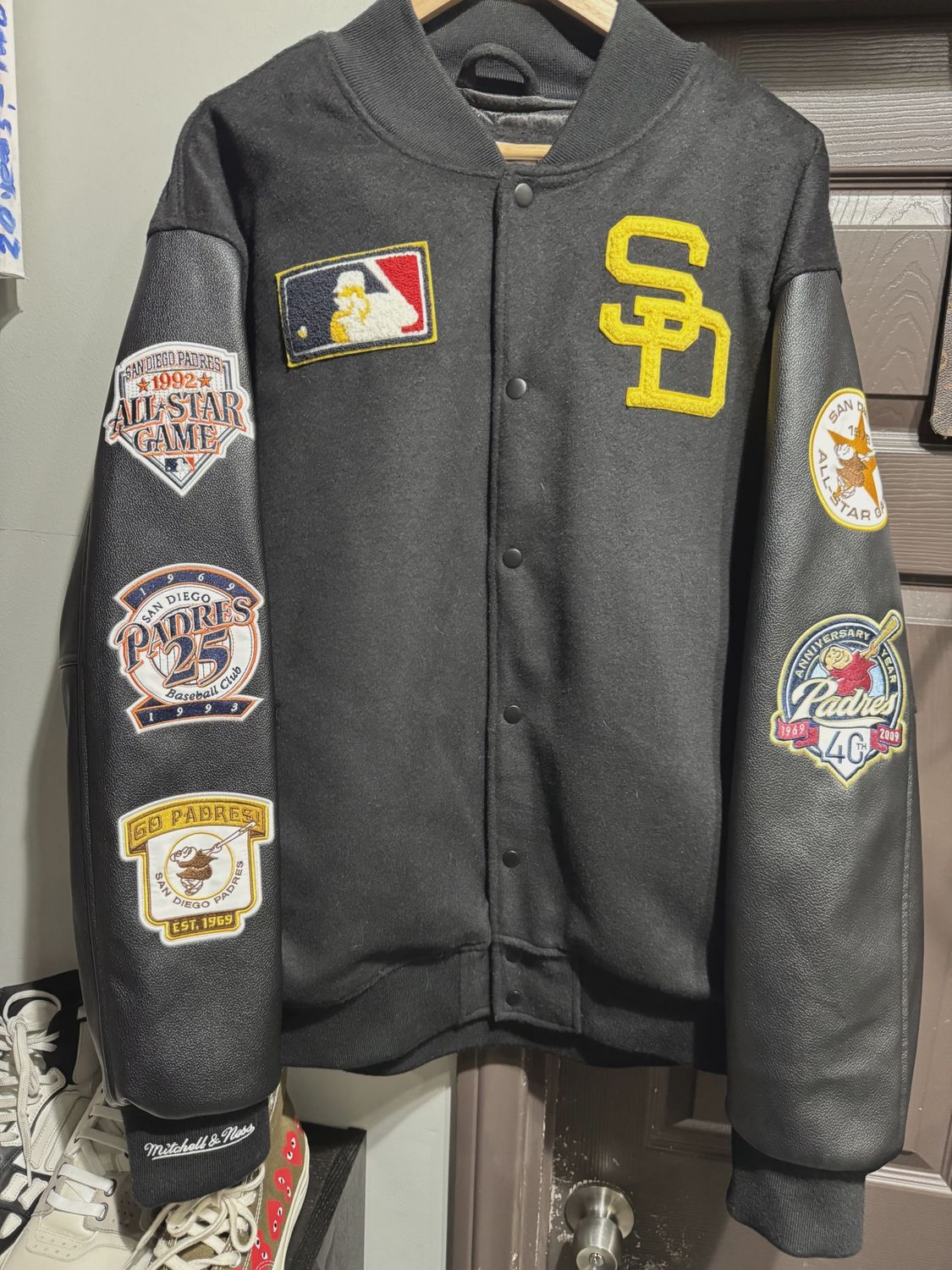 Mitchell &amp; Ness SD Jacket • Brand New [9210]