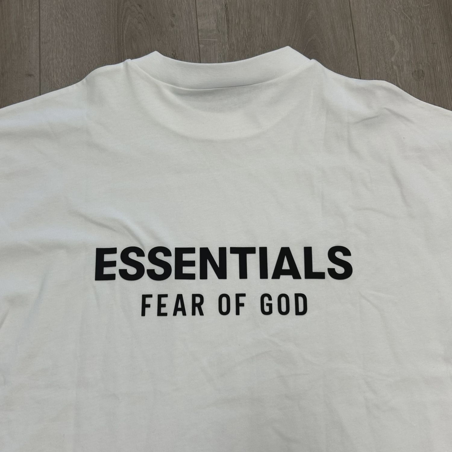 Essentials tee white • Brand New [7580]