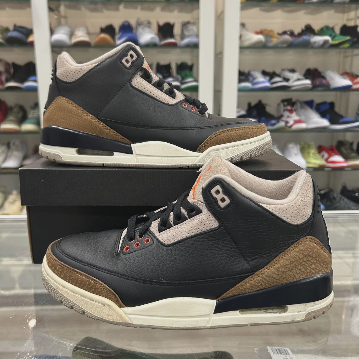 Air Jordan 3 Retro Desert Elephant • Pre-Owned [5115]