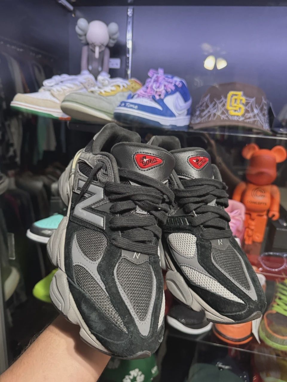 New Balance 9060 Black Castlerock Grey No Box • Pre-Owned [0576]