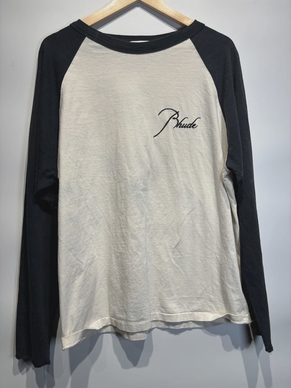 Rhude tee • Pre-Owned [6256], Clothing Size: M, Product Condition: Pre-Owned