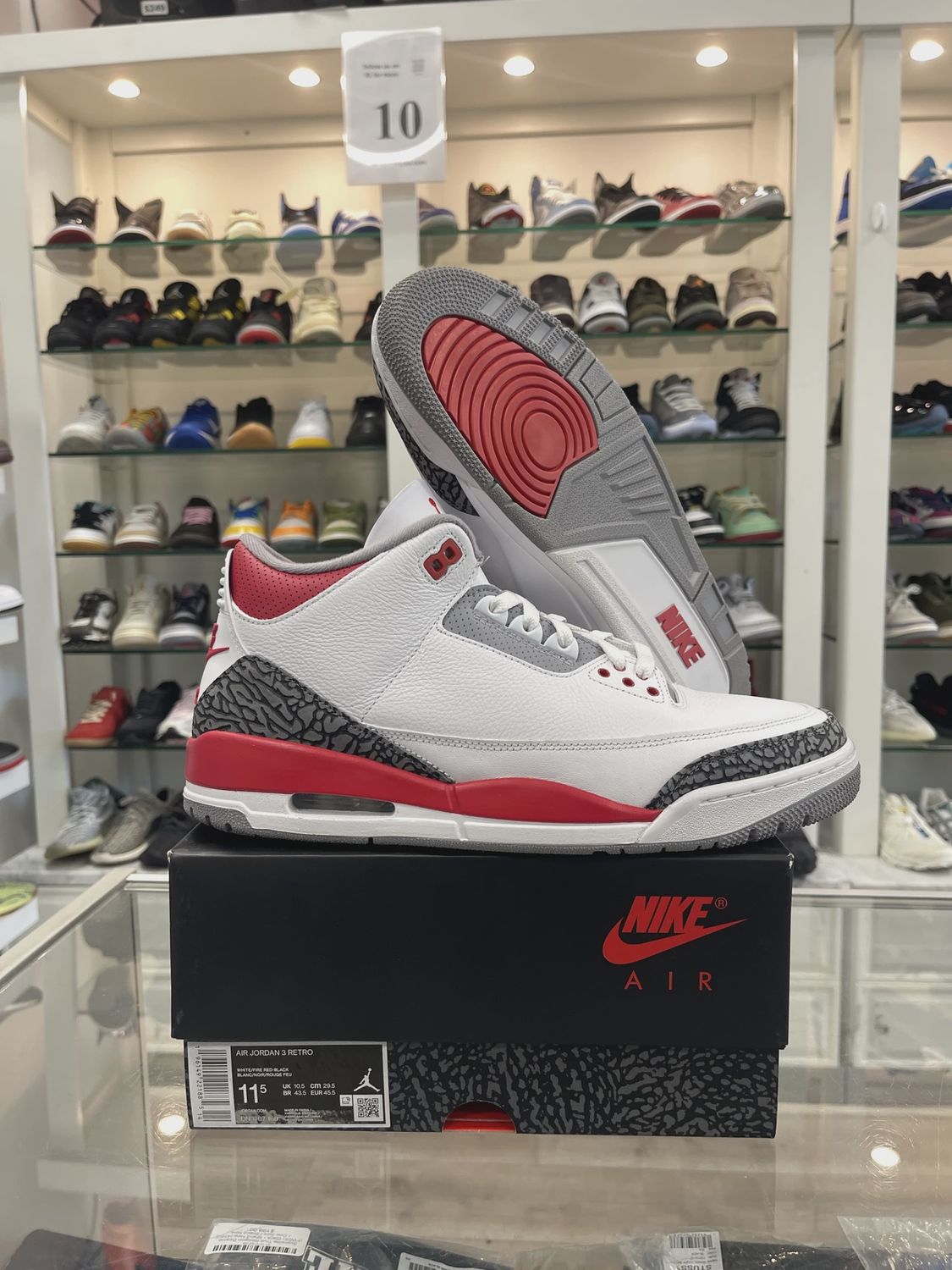 Air Jordan 3 Retro Fire Red (2022) • Pre-Owned [7814]
