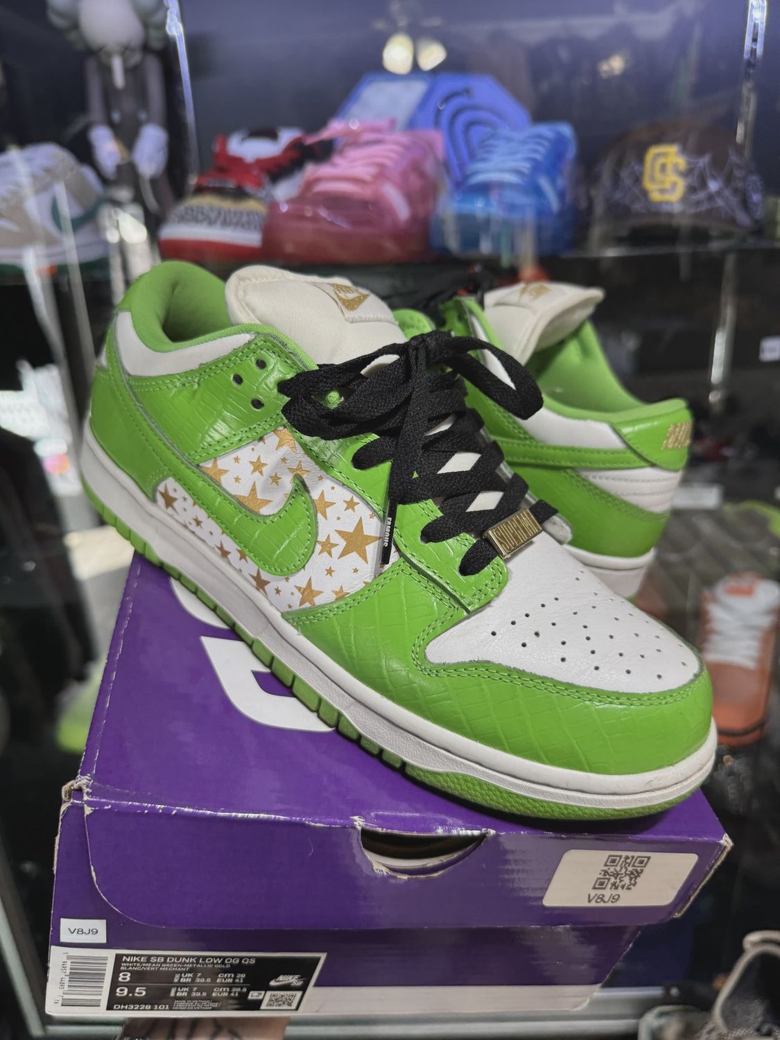 Nike SB Dunk Low Supreme Stars Mean Green (2021) • Pre-Owned [0019]