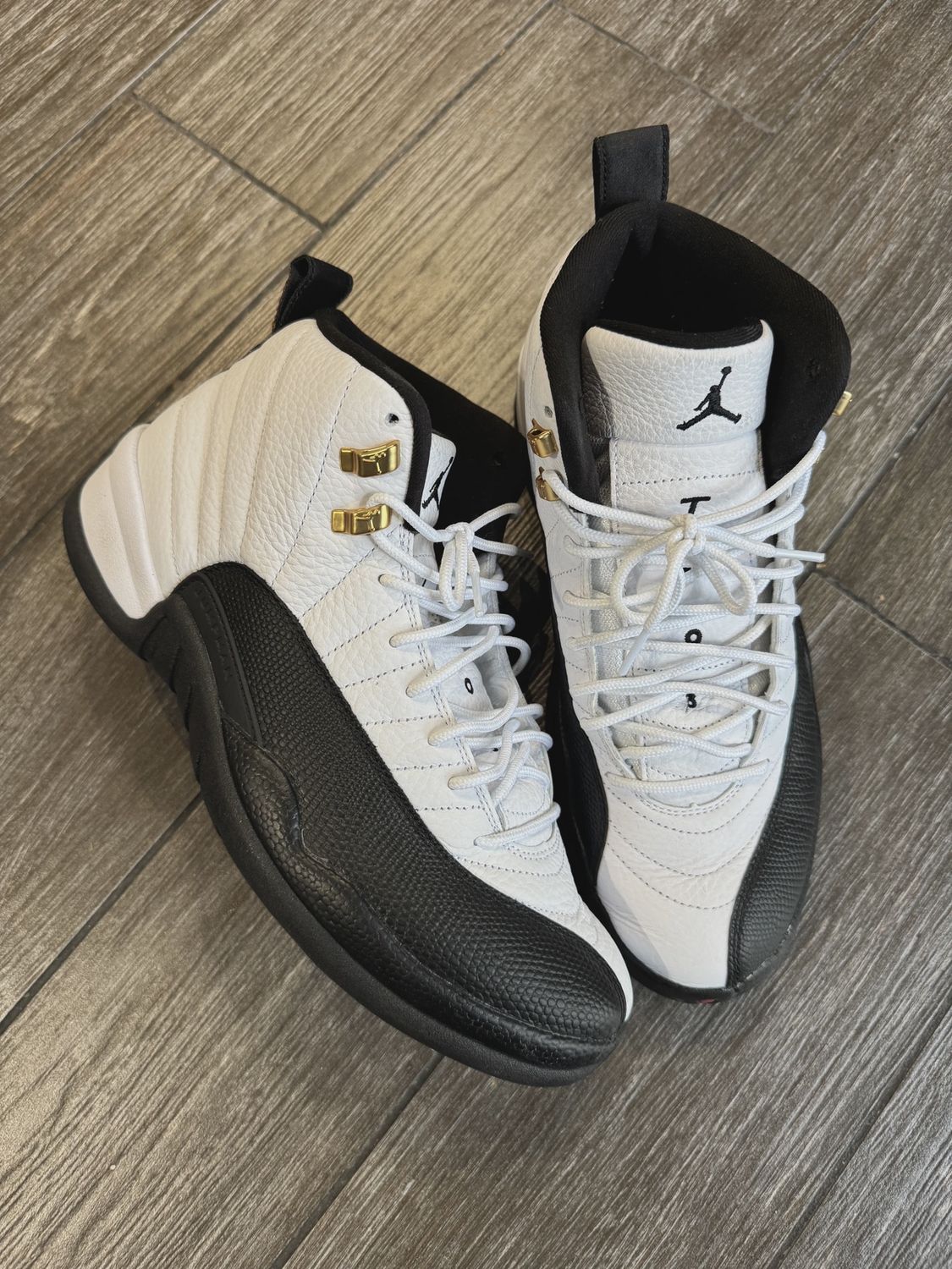 Air Jordan 12 Retro Taxi (2025) No Box • Pre-Owned [2421]