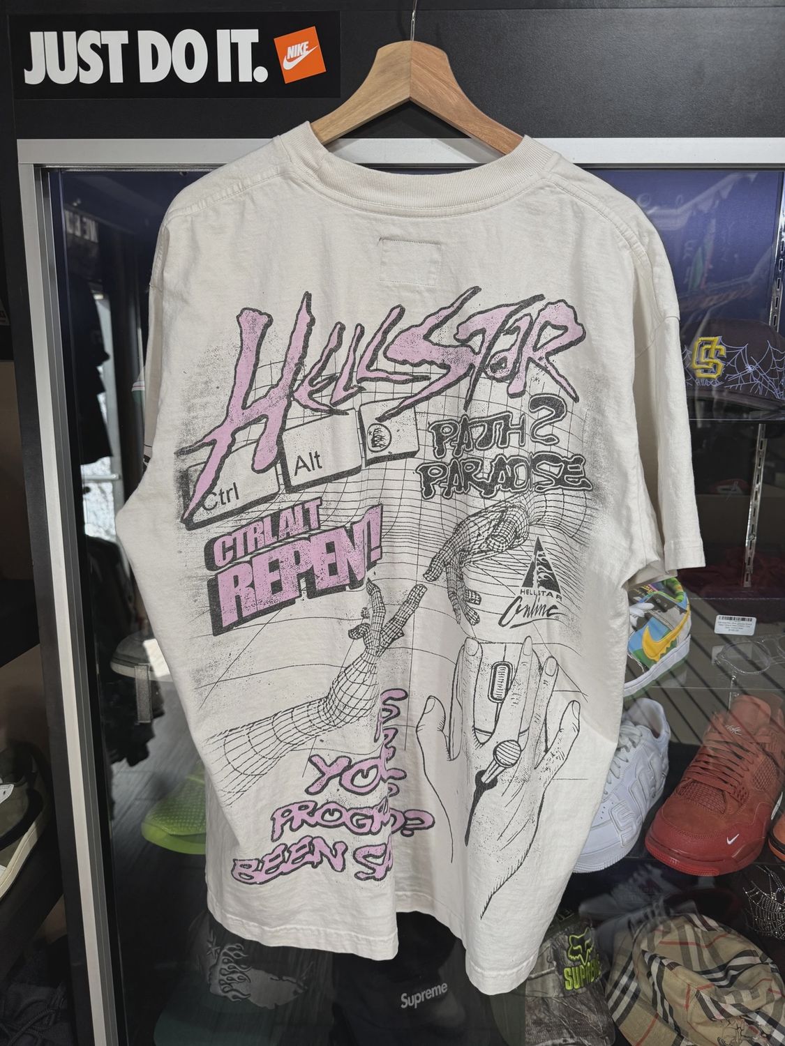 Hellstar Online Tee Shirt White size XL • Pre-Owned [7116]