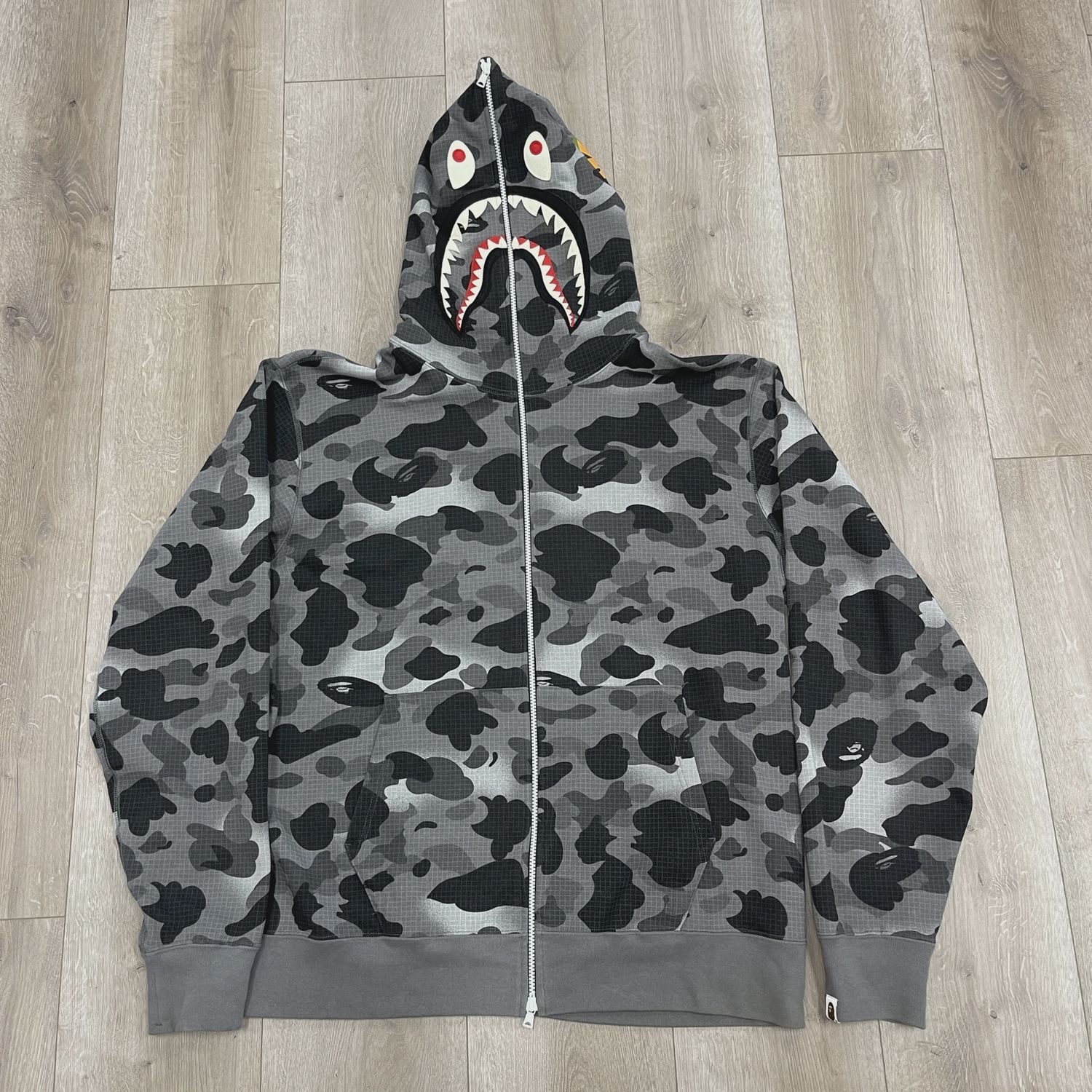 Bape full zip hoodie • Pre-Owned [4156]
