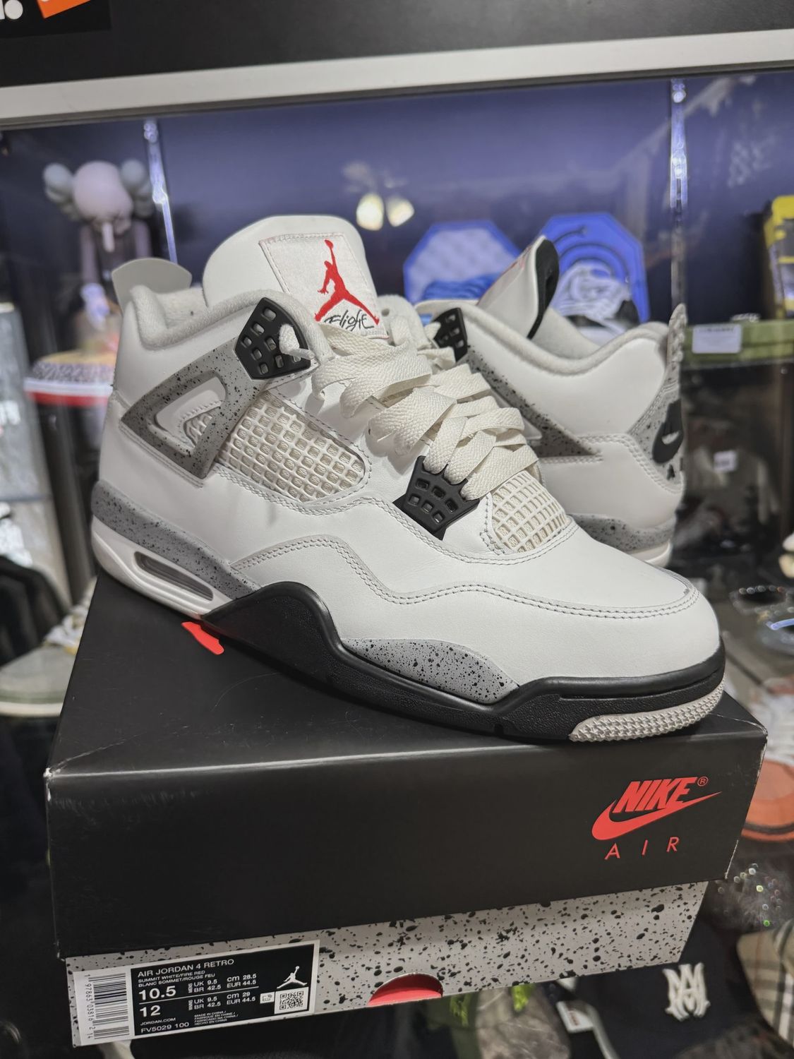 Air Jordan 4 Retro White Cement (2025) • Pre-Owned [4357]