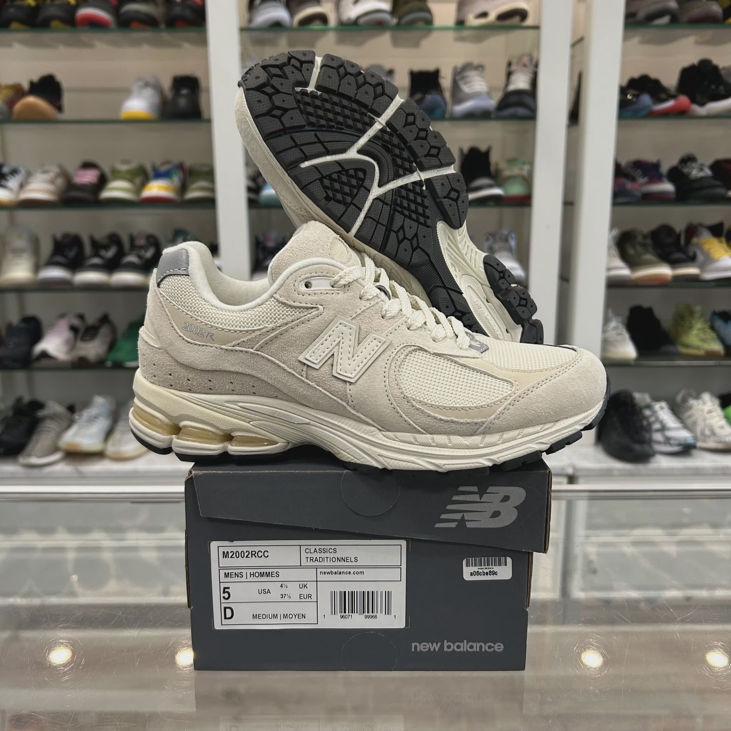 New Balance 2002R Off White • Pre-Owned [3105]