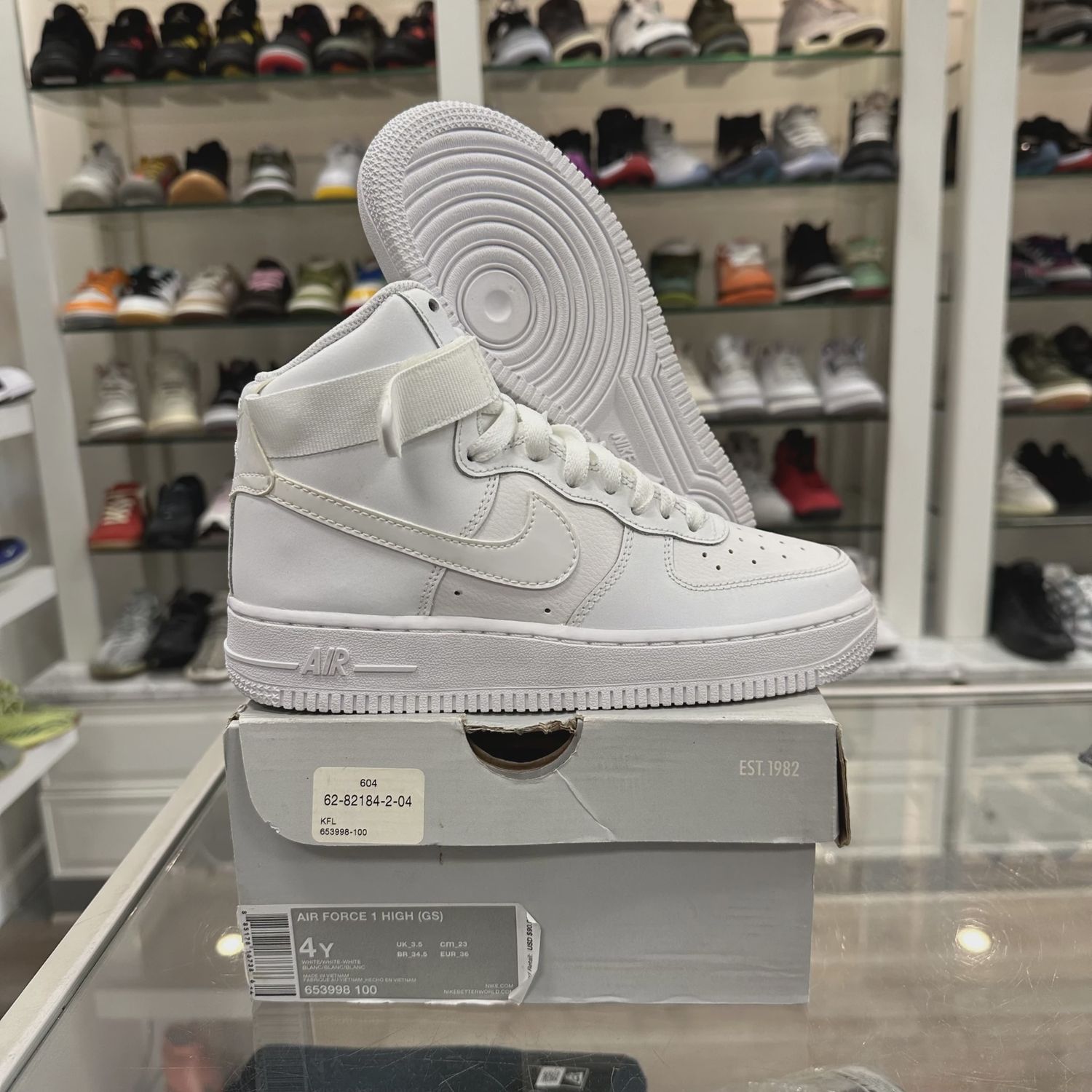 Nike Air Force 1 High LE Triple White (GS) • Pre-Owned [9558]