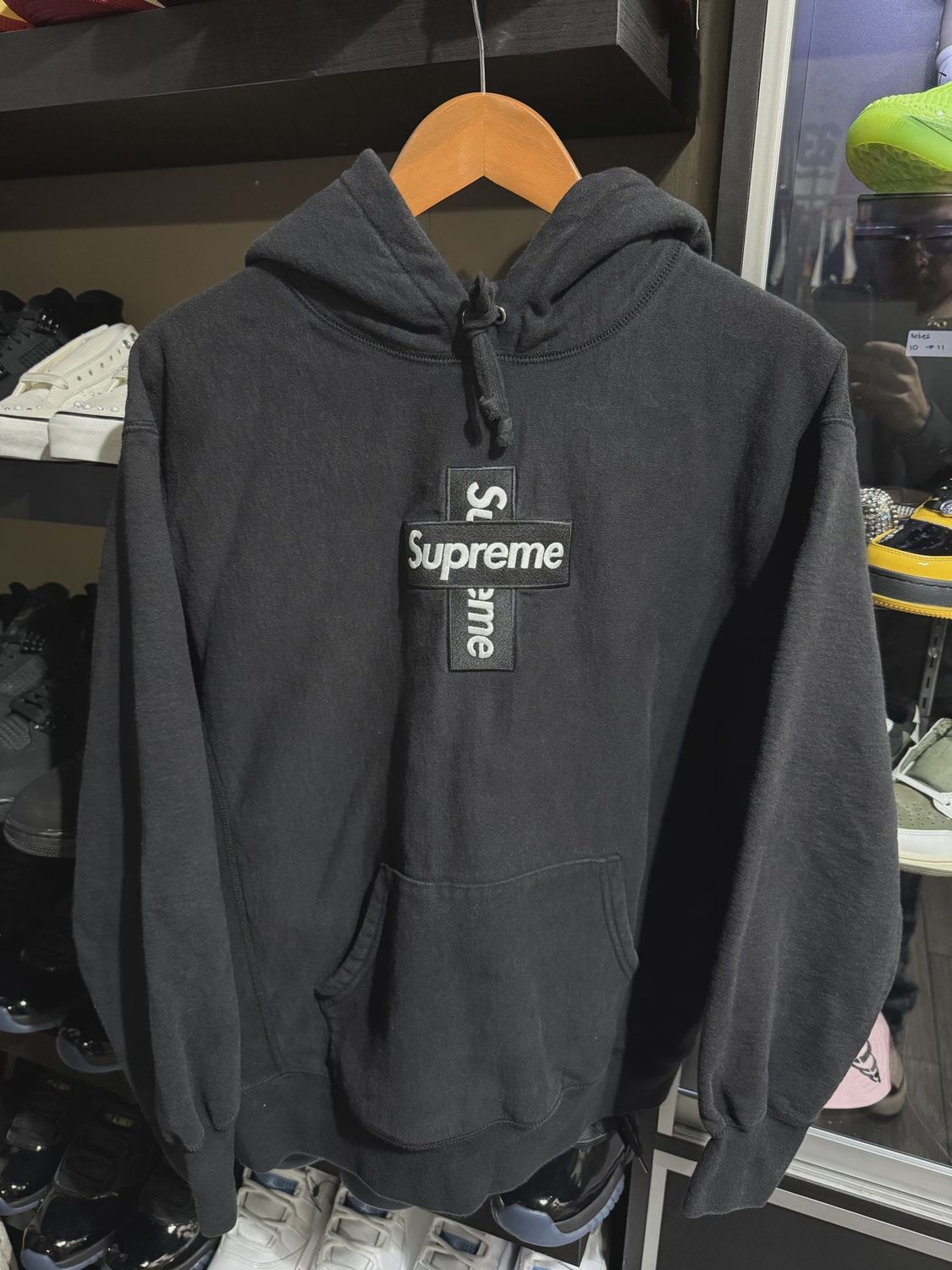 Supreme Cross Box Logo Hoodie Black • Pre-Owned [4053]